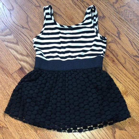 Striped Tank Top - Picture 9 of 9